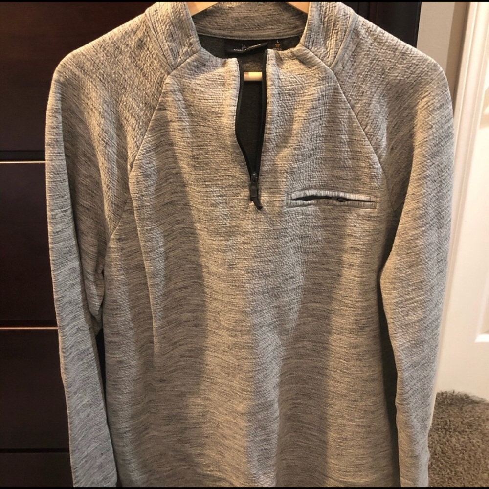 Marc Anthony. Men’s pullover, size large. Light gray. Bundle for discount!